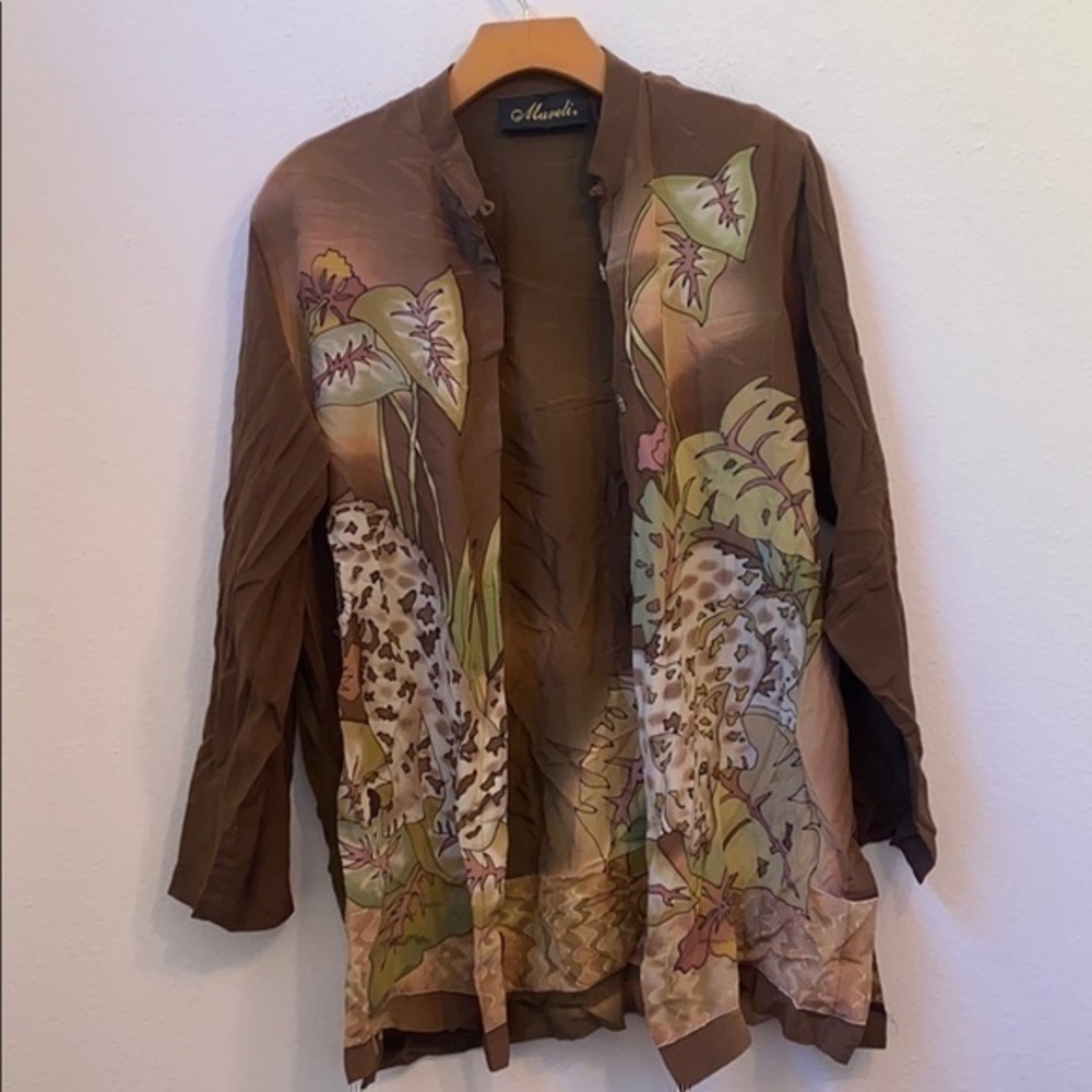 Mureli medium brown button up shirt